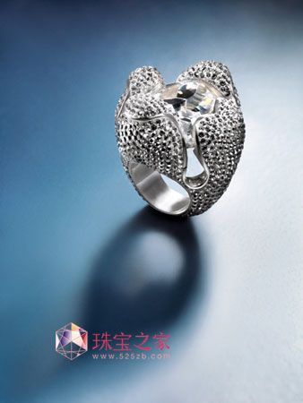 ʩA涬}(ni)AMajesty