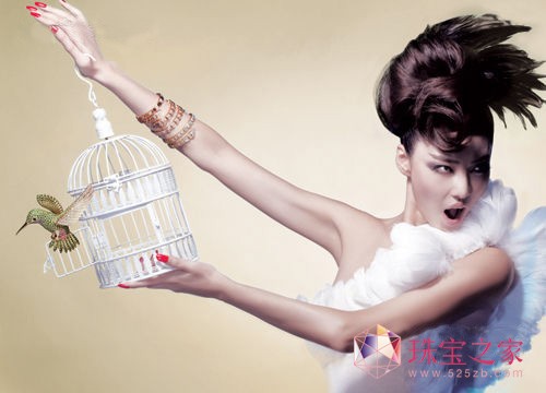 Tiffany & Co. 18KSǶɳRʯ@ʯ{ʯۼt{ʯСB