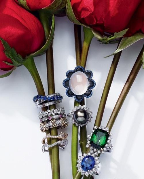 Harry Winston 蒂芙尼 Dior 高級珠寶 阮仕珠寶黑珍珠鉆石戒指 Enzo 綠碧璽戒指