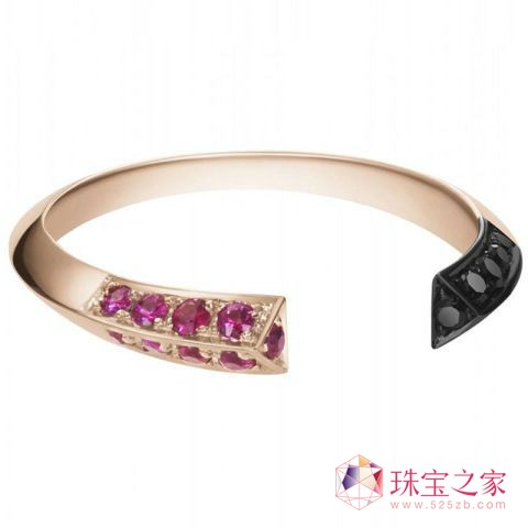 Selin Kent開(kāi)口戒指,約4655元 Selin Kent開(kāi)口戒指,約4655元