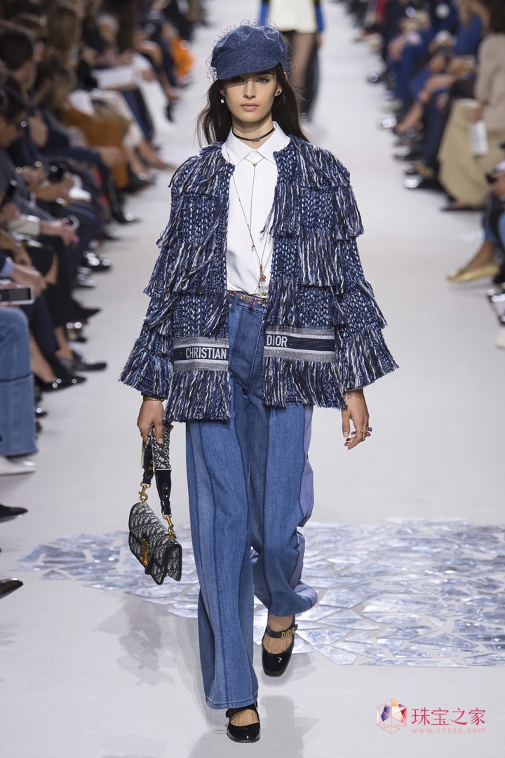 ʶˣChristian Dior 2018ϵЕr(sh)b