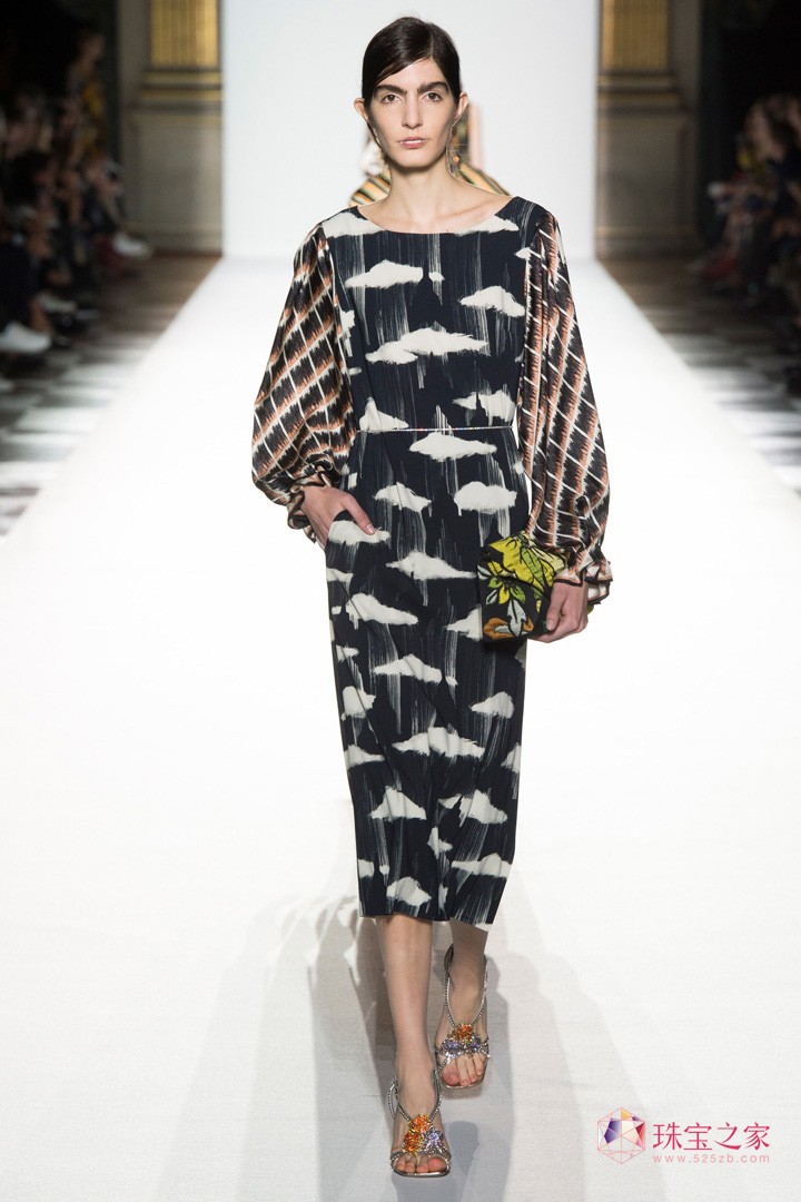r(sh)ֲʧˇg(sh)ϢDries Van Noten 2018ϵЕr(sh)b