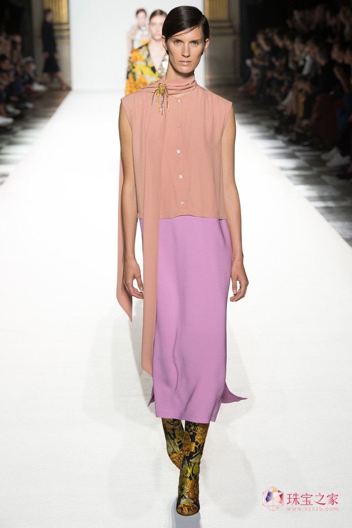 r(sh)ֲʧˇg(sh)ϢDries Van Noten 2018ϵЕr(sh)b