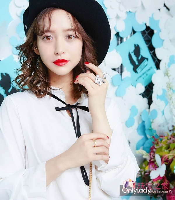 @仨׌16ǞCallTiffany@ķŴˣ