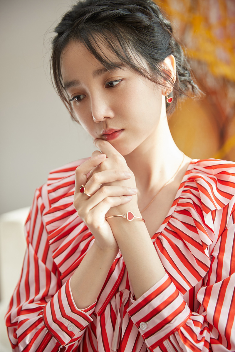 ȃ㌧cA݆Tͬ_࣬ҕU_ǰĻ󡰌ݡc݆T֮gČԒcV݆TСԓĿChopardʒ錚һͬ[e`֮ԟˑBͻҶx