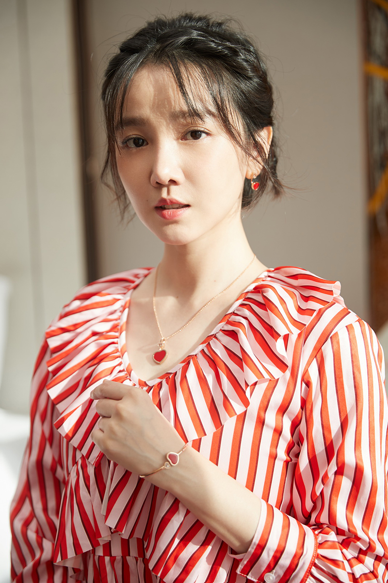 ȃ㌧cA݆Tͬ_࣬ҕU_ǰĻ󡰌ݡc݆T֮gČԒcV݆TСԓĿChopardʒ錚һͬ[e`֮ԟˑBͻҶx